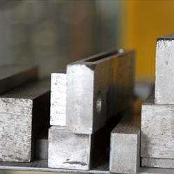 Clicca_per_ingrandire_la_foto_:Materiali